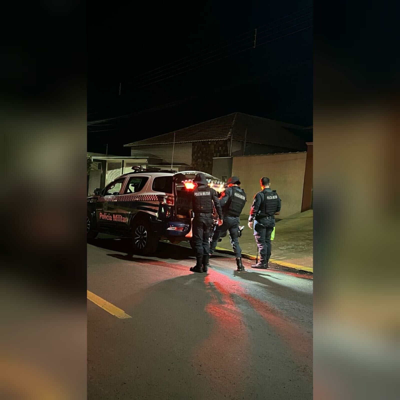 Imagem de compartilhamento para o artigo Ex-marido surta, bate e ameaça matar mulher com faca em Costa Rica da MS Todo dia